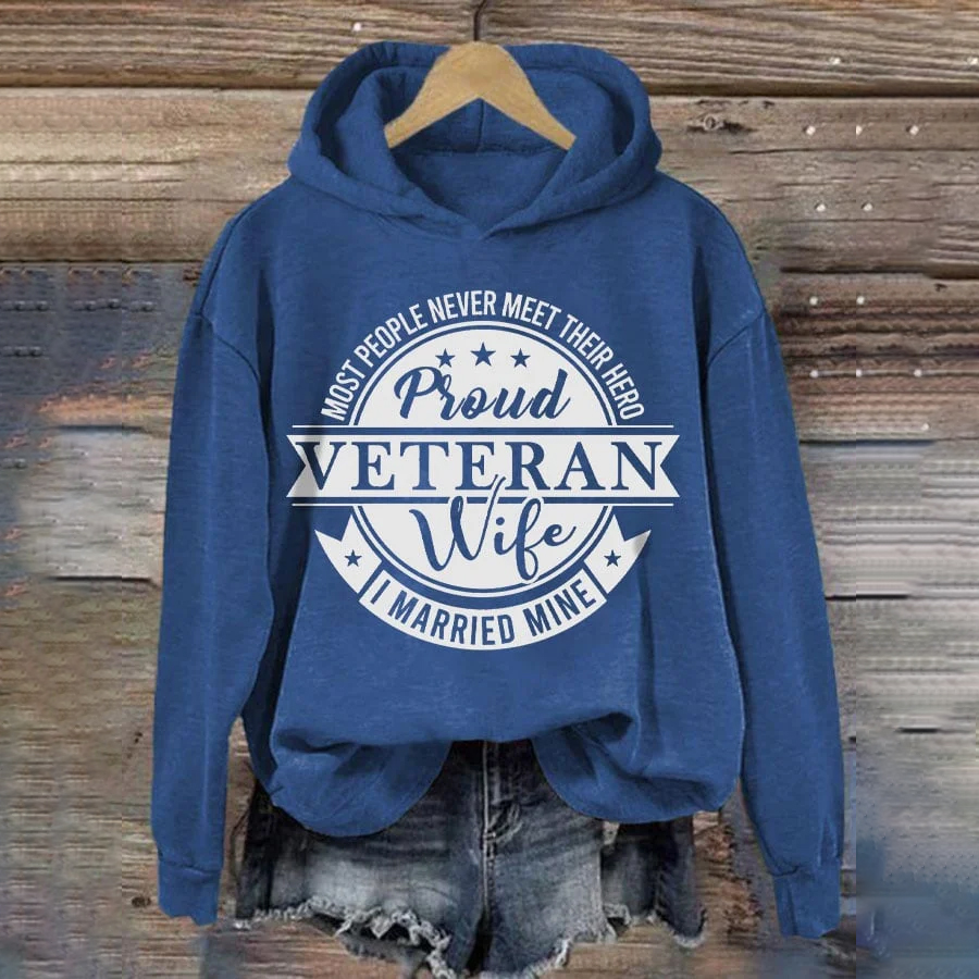 Women's Proud Veteran Wife Print Hoodie